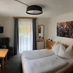 Bed & Breakfast Dahoam Im Dorfheisl Grossarl