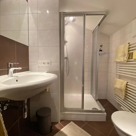 Bed and Breakfast Dahoam Im Dorfheisl 3*