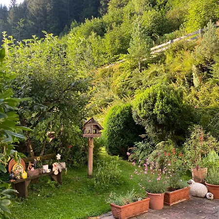 Dahoam Im Dorfheisl Alojamento de Acomodação e Pequeno-almoço