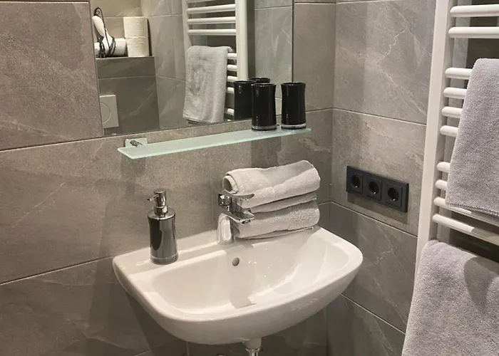 Dahoam Im Dorfheisl Bed and Breakfast